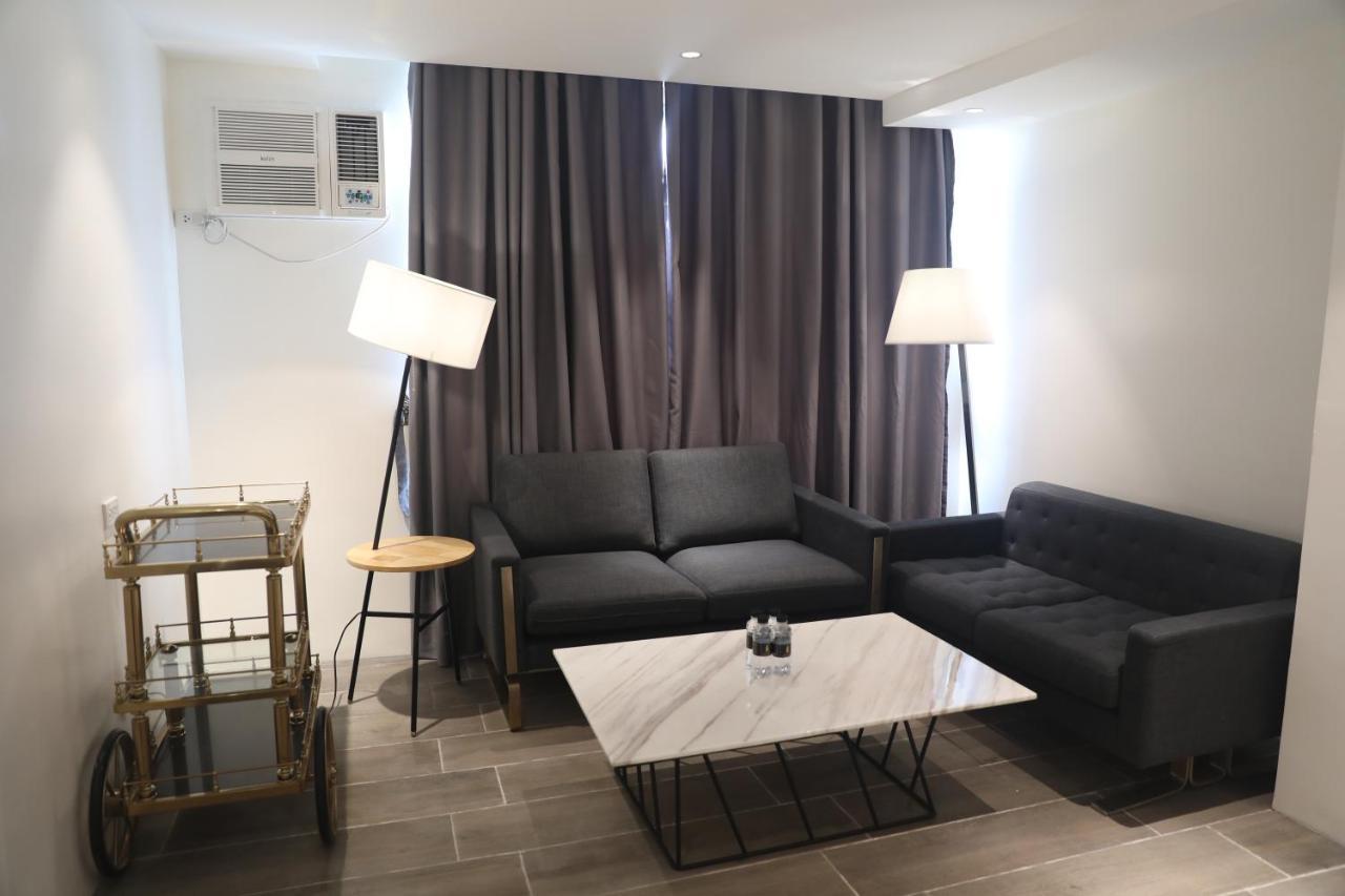 City Park Hotel Residences Тагуиг Екстериор снимка